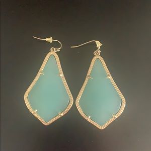 Kendra Scott earrings!